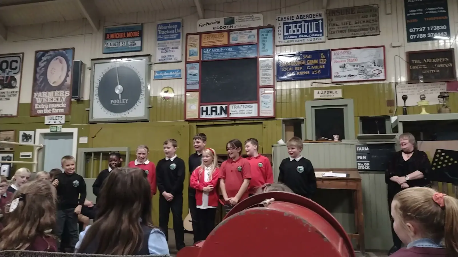 Children reciting poetry at Hamewith Concert