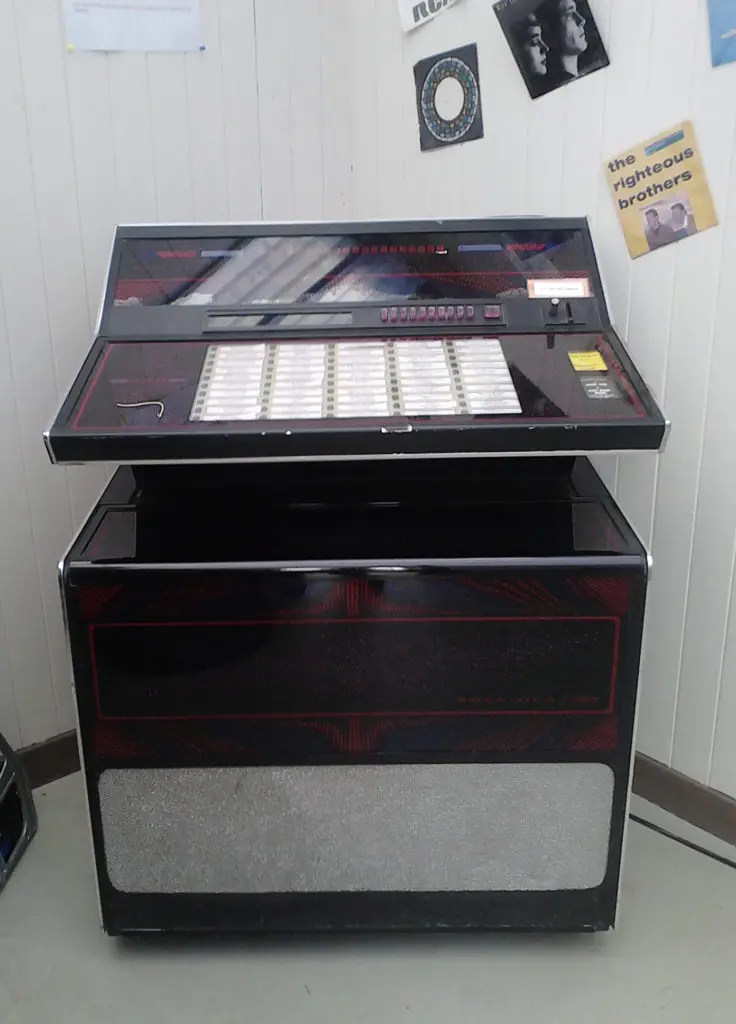 1974 Rock-Ola 459 American jukebox in working condition